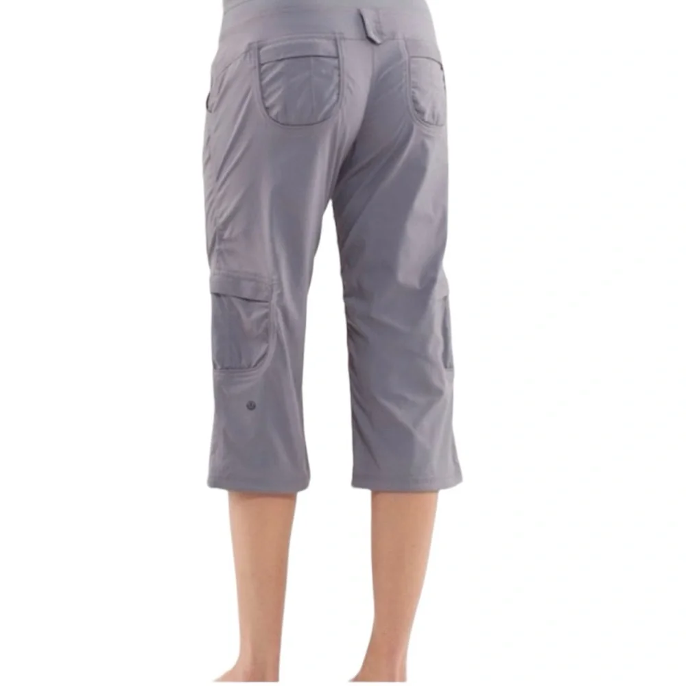 Lululemon Yoga Camp Crop Cargo Pants Fossil Gray Women’s Size 4 - Picture 3 of 16